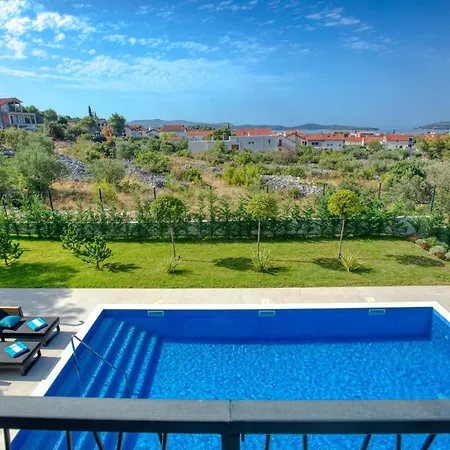 Spuga Brodarica (Sibenik-Knin)